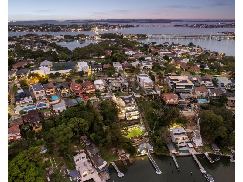 165 Stuart Street, Blakehurst NSW 2221