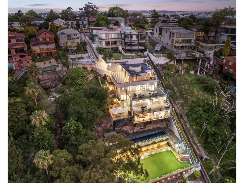 165 Stuart Street, Blakehurst NSW 2221
