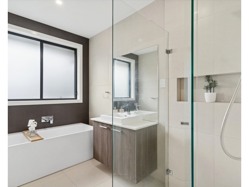 21 Glamis Street, Kingsgrove NSW 2208
