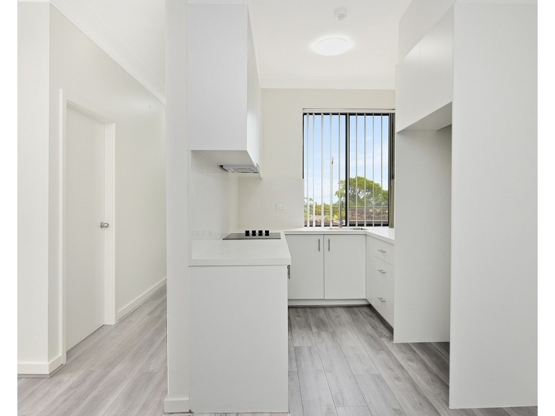 1/37-39 Cambrai Avenue, Engadine NSW 2233