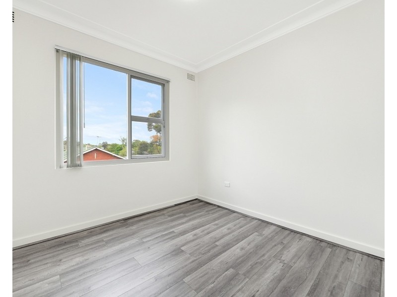 1/37-39 Cambrai Avenue, Engadine NSW 2233