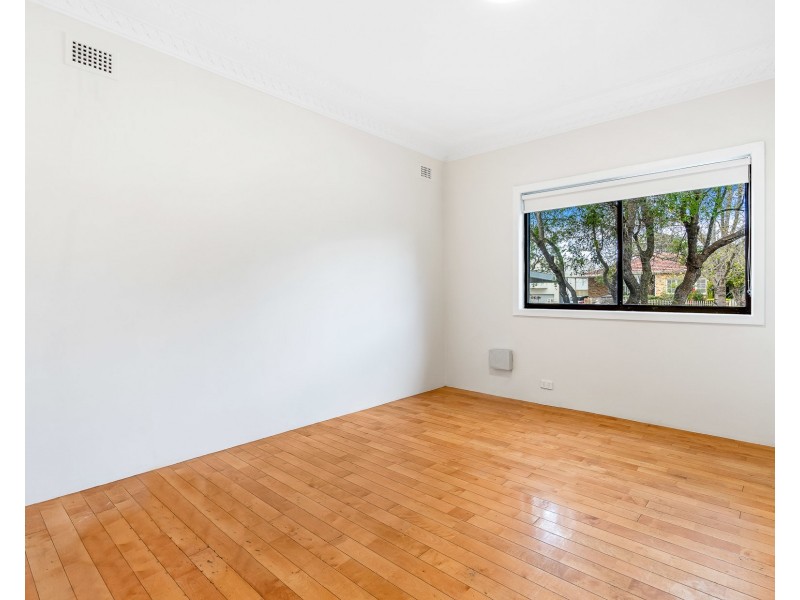 20 Highland Road, Peakhurst NSW 2210