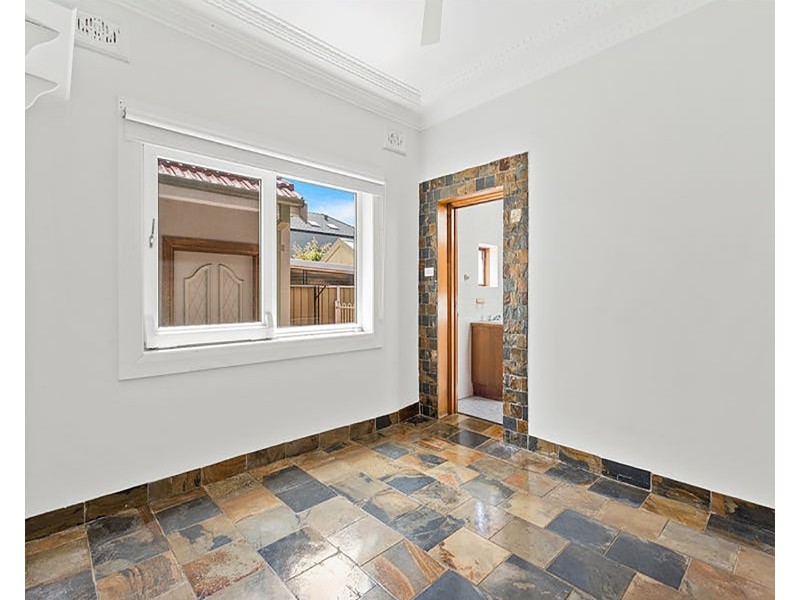 11 Tancred Avenue, Kyeemagh NSW 2216