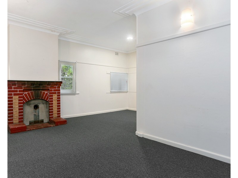 3 Langer Avenue, Caringbah NSW 2229