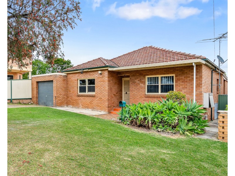 22 Flora Street, Narwee NSW 2209