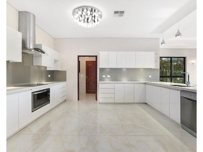 170A Lugarno Parade, Lugarno NSW 2210