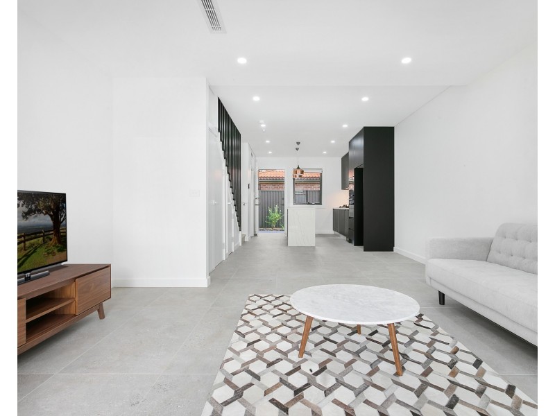 3/45 Grove Avenue, Narwee NSW 2209