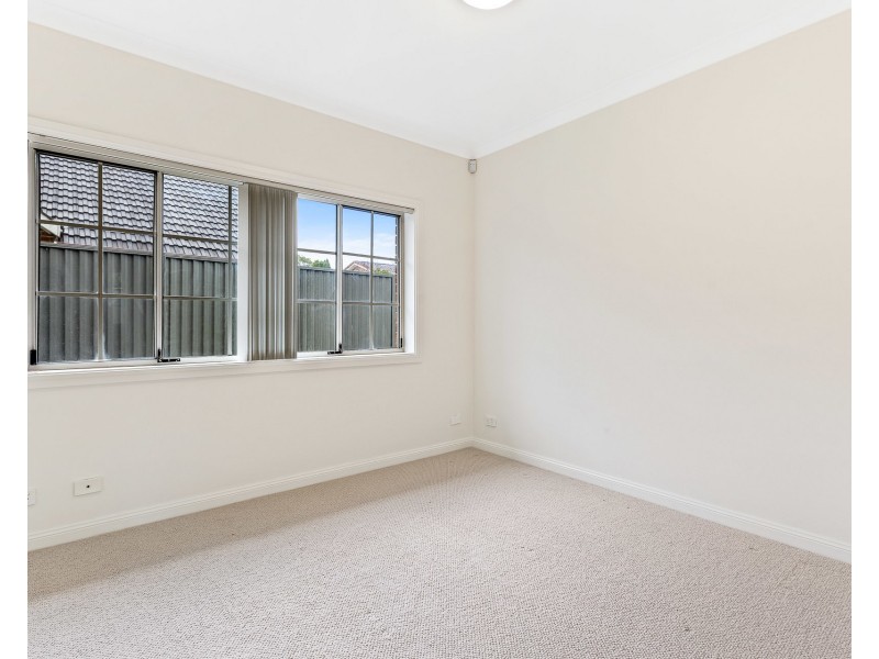 9A Queens Road, Hurstville NSW 2220