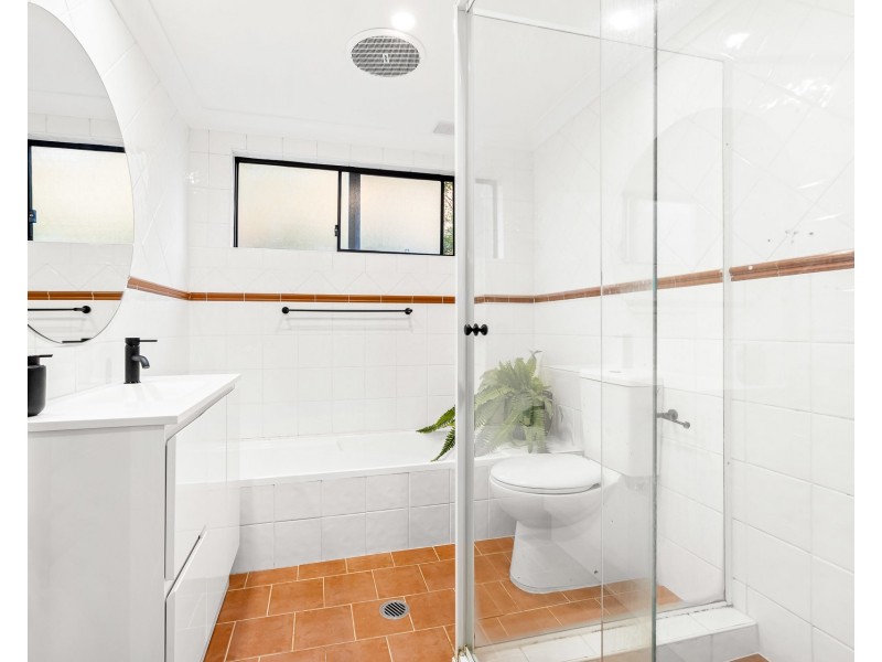 8/2 Vista Street, Caringbah NSW 2229