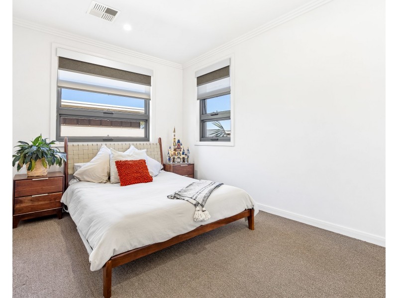 2/121 Gannons Road, Caringbah South NSW 2229