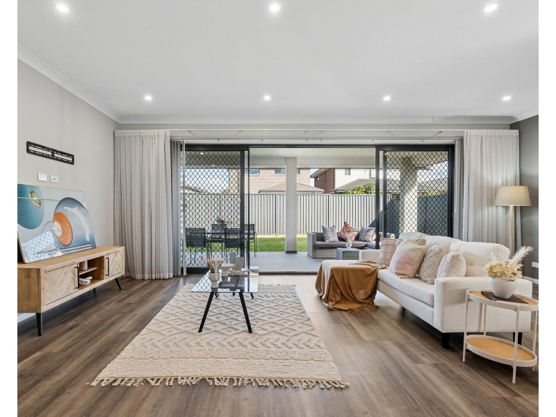 18 Mullumbimby Avenue, Hoxton Park NSW 2171