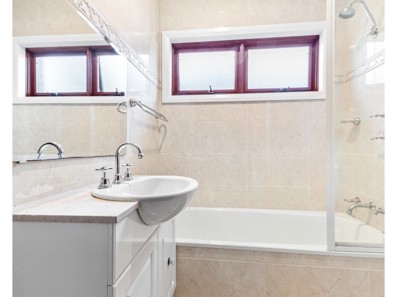 28 Battye Avenue, Beverley Park NSW 2217