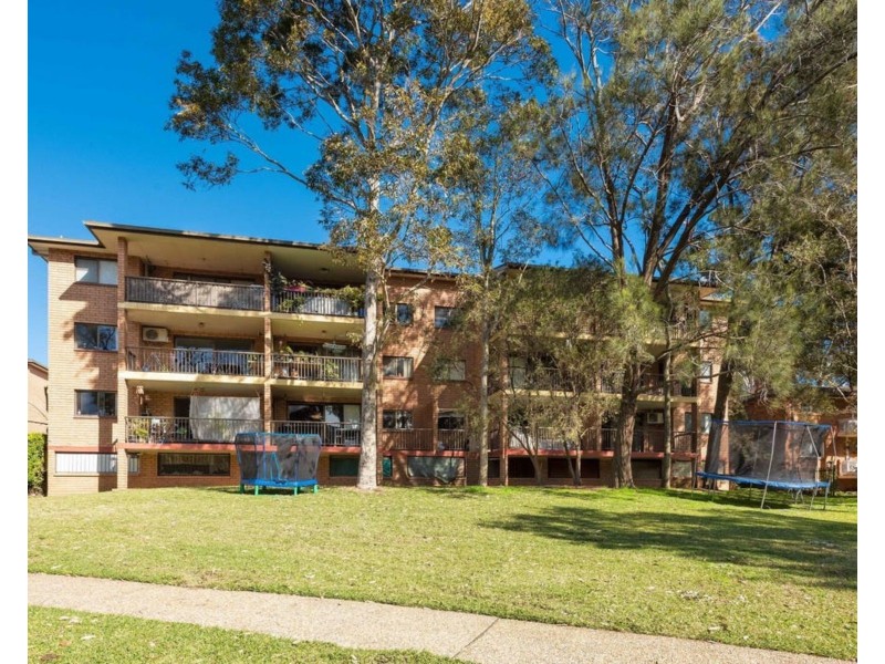 7/87-89 Flora Street, Sutherland NSW 2232