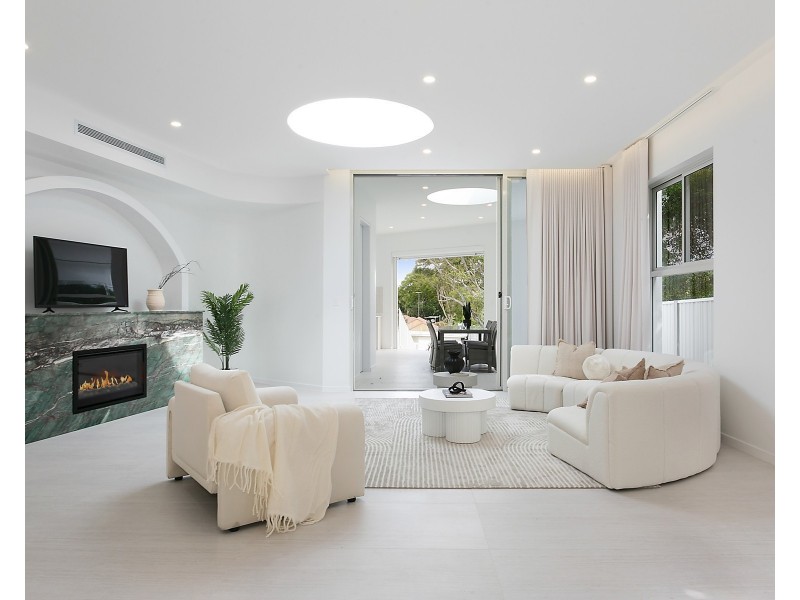 43 Stoddart Street, Roselands NSW 2196