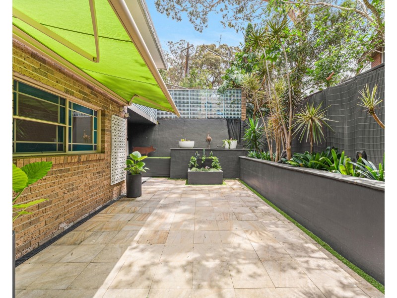 2/15 Taylor Close, Miranda NSW 2228