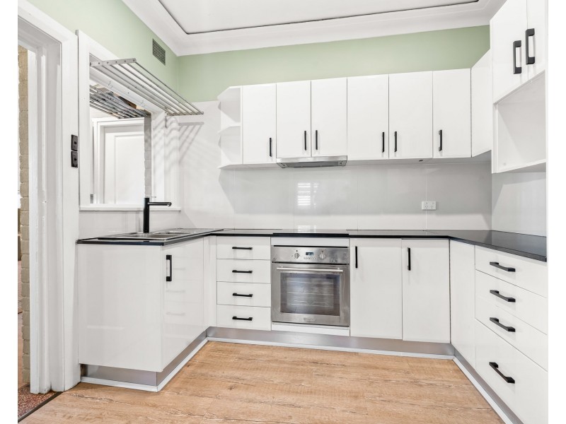 14  Mayfair Crescent, Beverly Hills NSW 2209