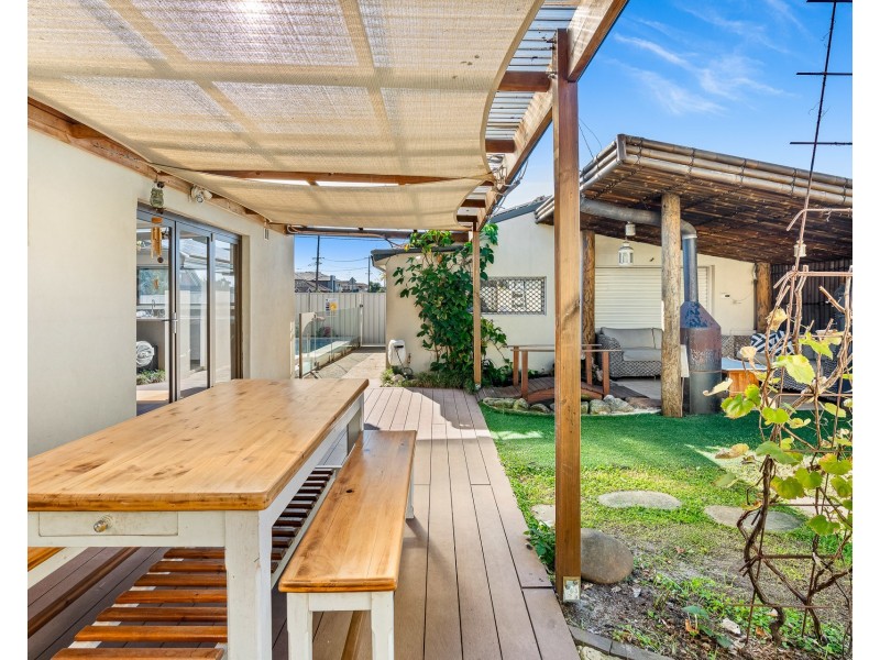 2A Chuter Avenue, Monterey NSW 2217