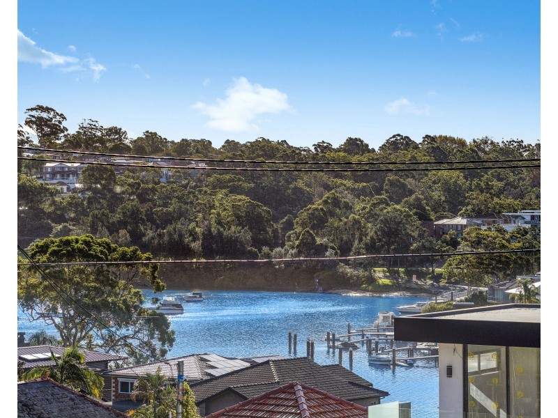 230 Connells Point Road, Connells Point NSW 2221