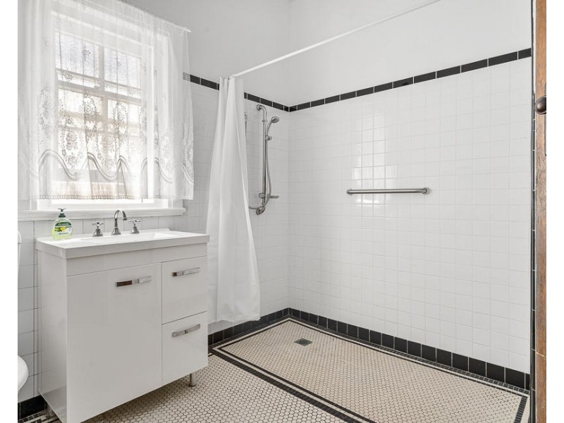 43 Vista Street, Sans Souci NSW 2219