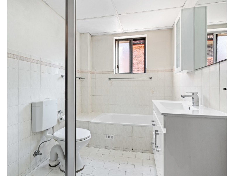 2/51-55 Ocean Street, Penshurst NSW 2222