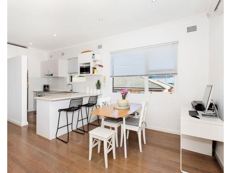 9/182 Russell Avenue, Dolls Point NSW 2219