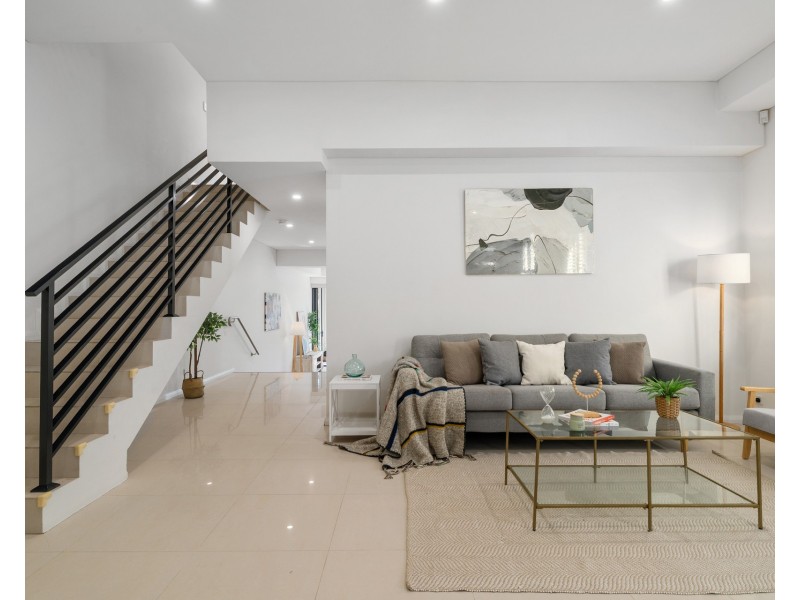 14 Peake Parade, Peakhurst NSW 2210