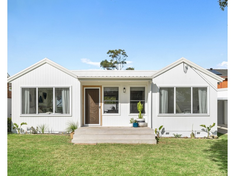 8 Thurlgona Road, Engadine NSW 2233