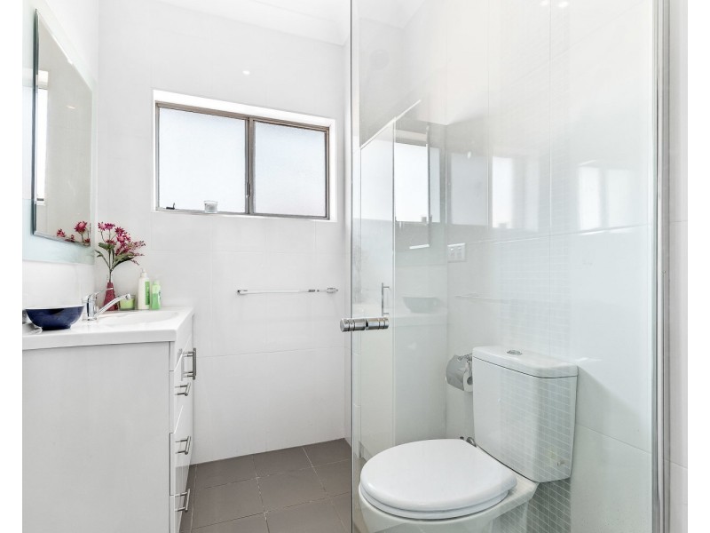 8/3 Bonds Road, Riverwood NSW 2210