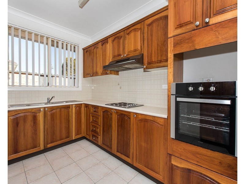 2/17 Central Road, Beverly Hills NSW 2209