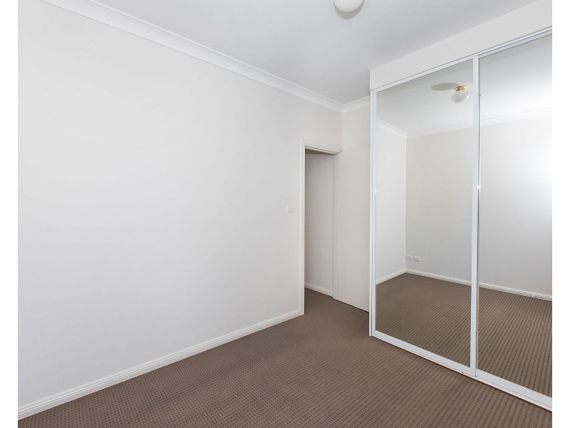 2/17 Central Road, Beverly Hills NSW 2209