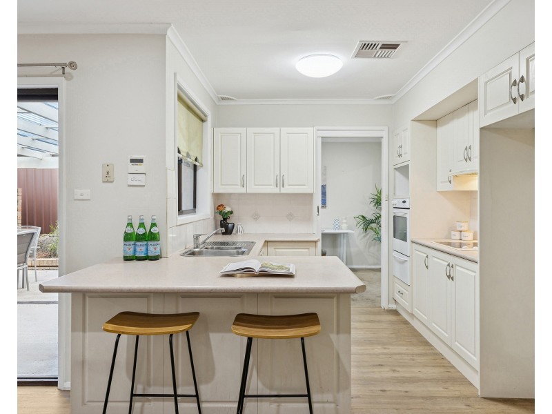 31 Amiens Avenue, Milperra NSW 2214