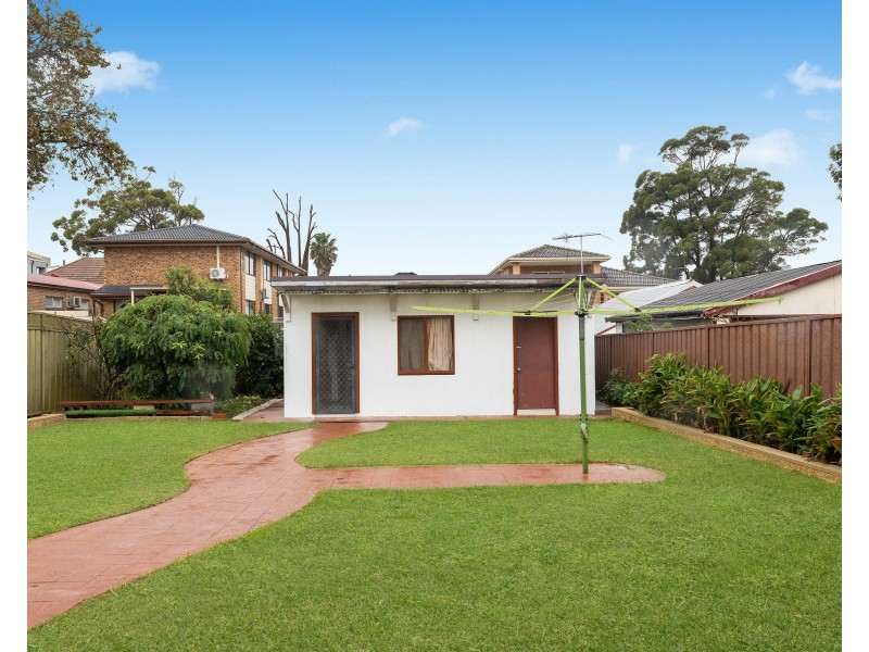 24 Arthur Street, Carlton NSW 2218