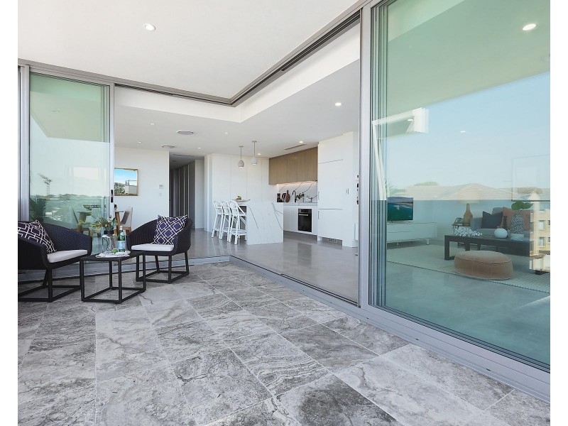 202/6 Waratah Street, Cronulla NSW 2230