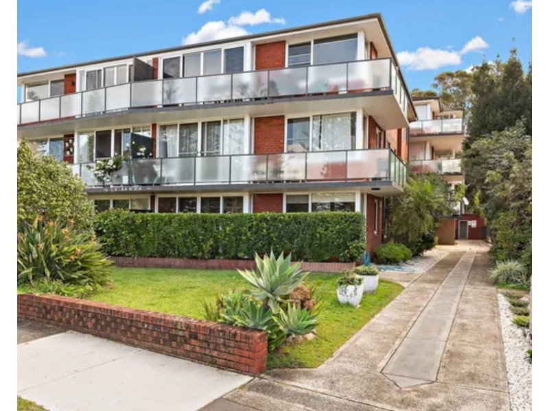 11/143 The Grand Parade, Monterey NSW 2217