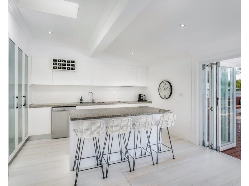 20 Tea Gardens Avenue, Kirrawee NSW 2232