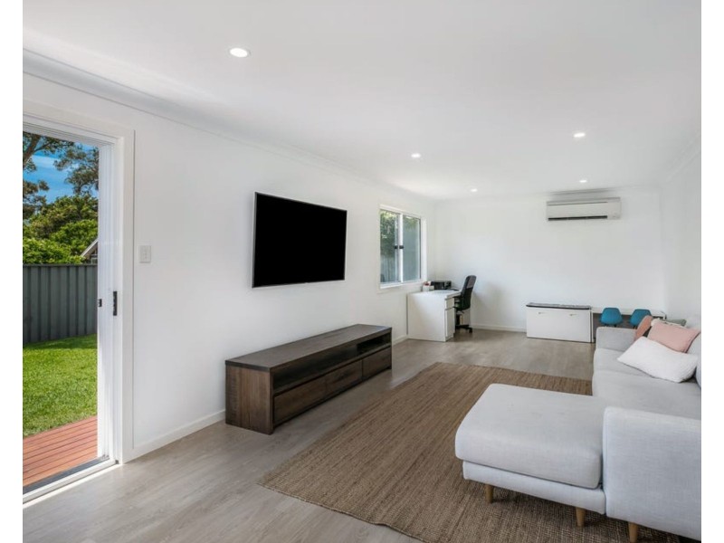 20 Tea Gardens Avenue, Kirrawee NSW 2232