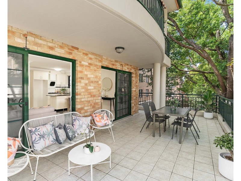 2/43 Carrington Avenue, Hurstville NSW 2220