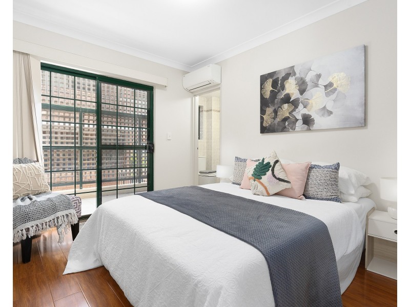 2/43 Carrington Avenue, Hurstville NSW 2220