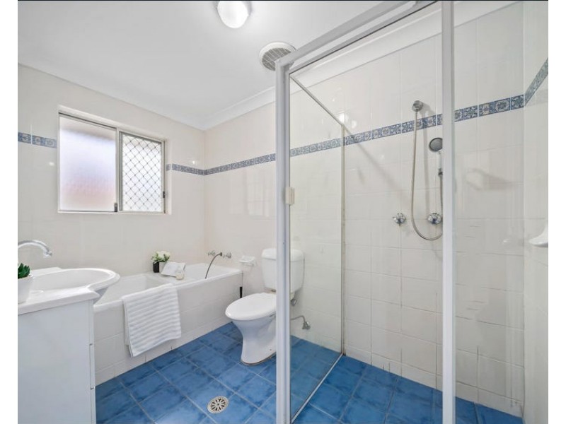 3/17  Graham Road, Narwee NSW 2209