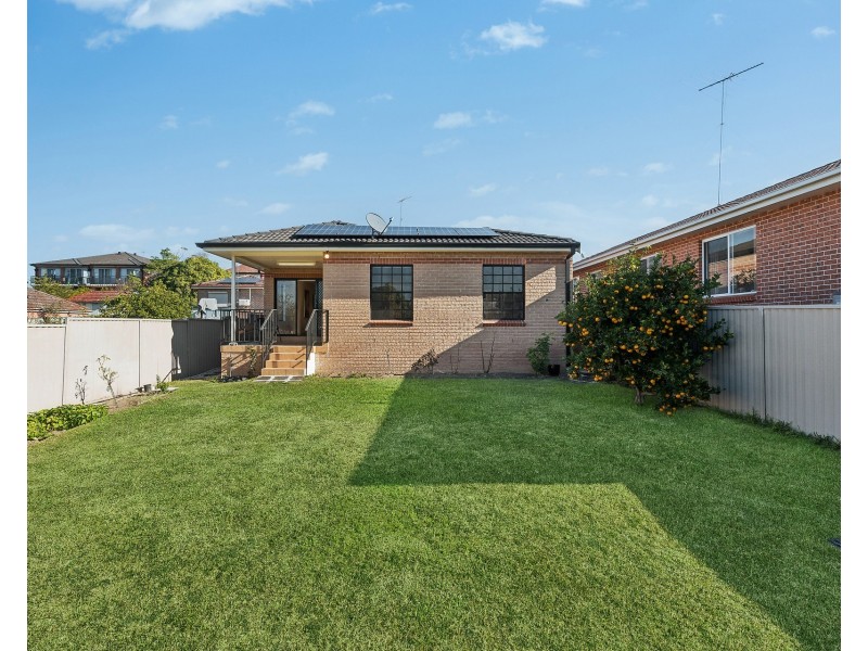 104a  George Street, South Hurstville NSW 2221