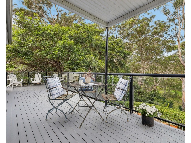 13 Linden Crescent, Lugarno NSW 2210