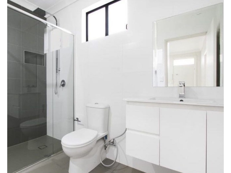 2 Haigh Avenue, Roselands NSW 2196