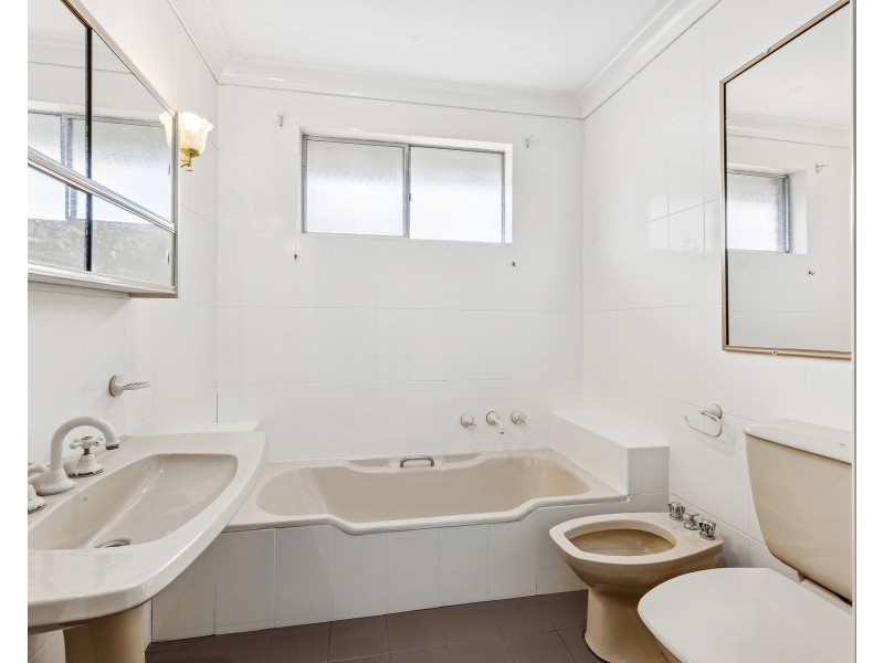 8 Shaaron Court, Banksia NSW 2216