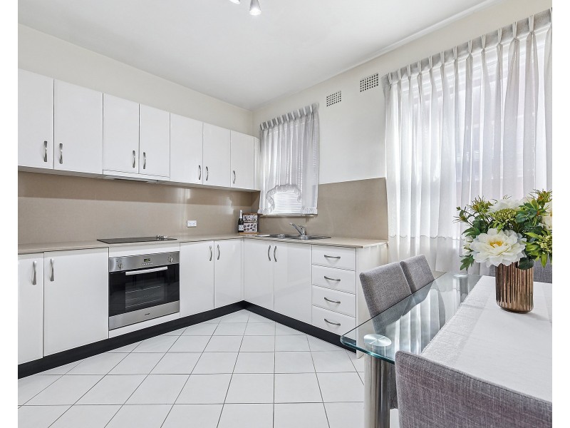 16/57-59 Kings Road, Brighton-le-sands NSW 2216