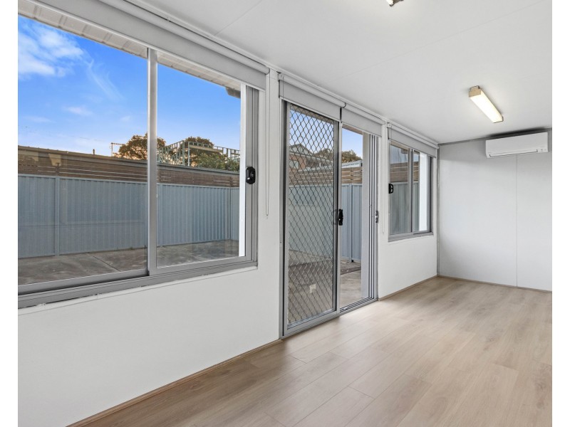 8 Firmstone Gardens, Arncliffe NSW 2205