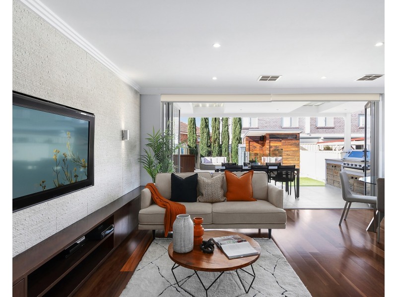 3a Snowsill Avenue, Revesby NSW 2212