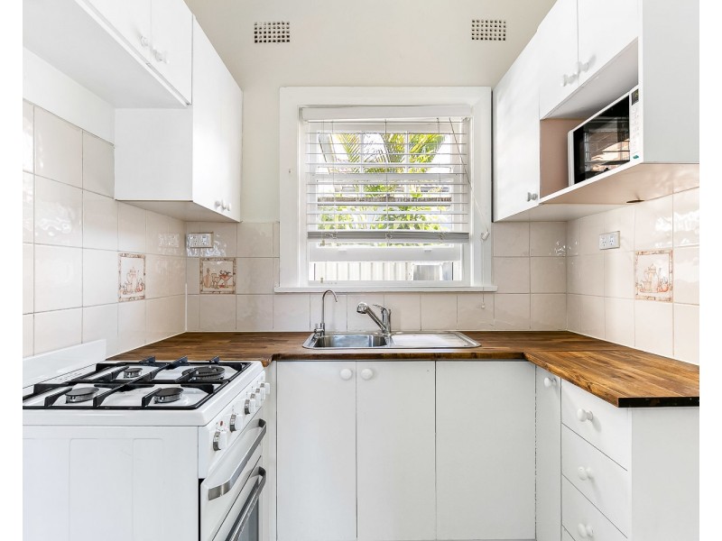 92 Caledonian Street, Bexley NSW 2207