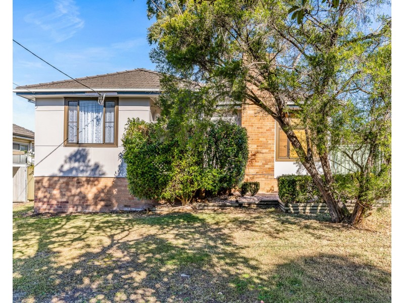 9 Orient Road, Padstow NSW 2211