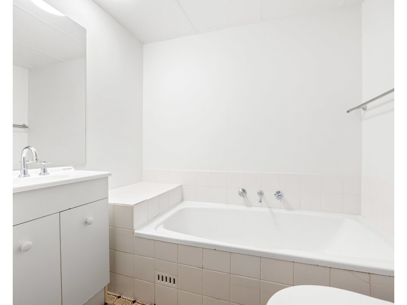 B5/168  Willarong Road, Caringbah NSW 2229