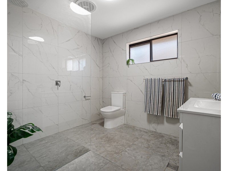 18 Xenia Avenue, Carlton NSW 2218